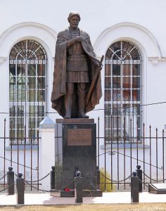 Памятник Невскому в Александрове
